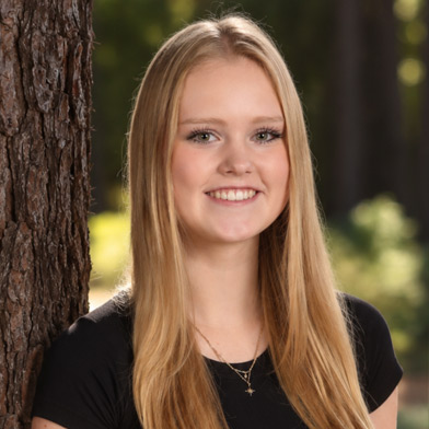 team-photos-caitlin